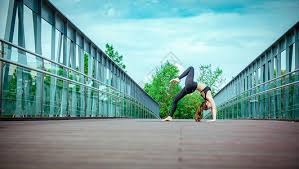 [天下足球]时隔7年 汉堡重返德甲